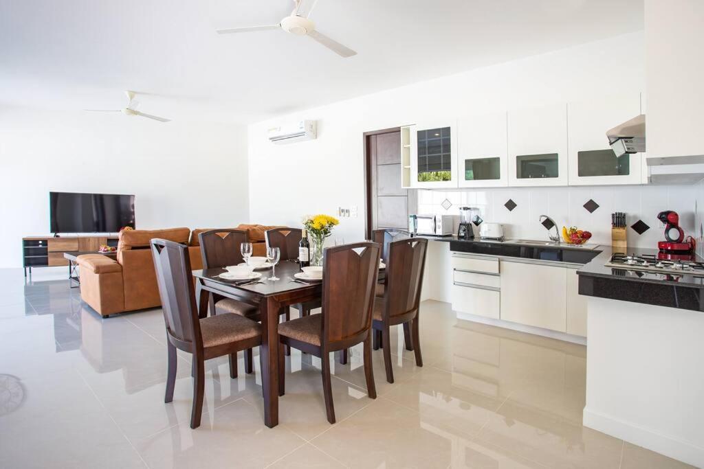 3-Bedrooms Modern Villa In Rawai 11 Ban Saiyuan Exterior foto